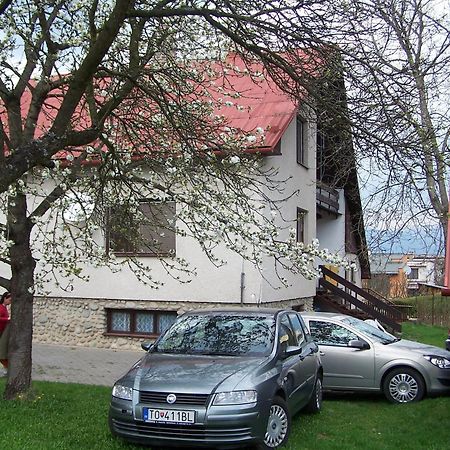 Robotnicka Ubytovna Bodice 104 Liptovsky Mikulas Bagian luar foto