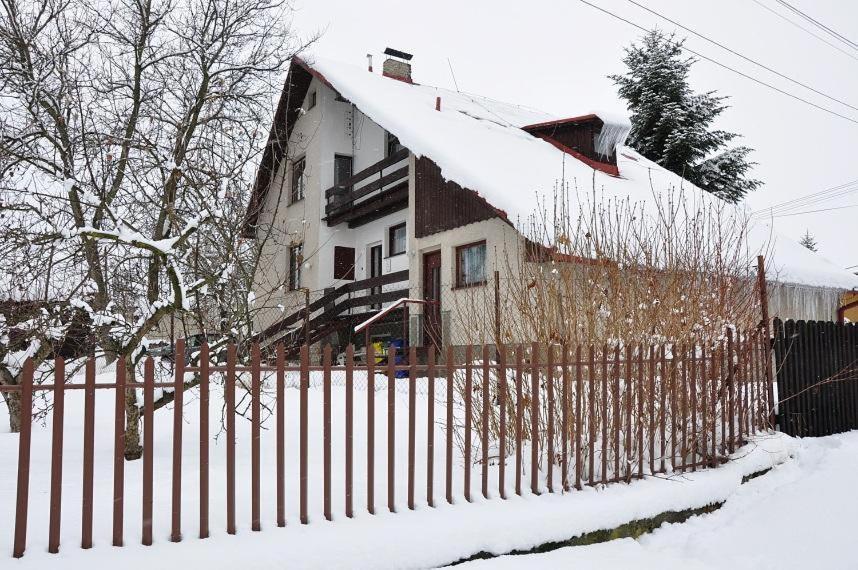 Robotnicka Ubytovna Bodice 104 Liptovsky Mikulas Bagian luar foto